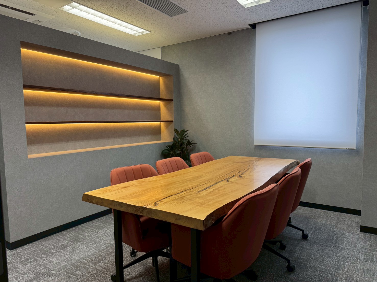 株式会社YAMAMURA 応接室